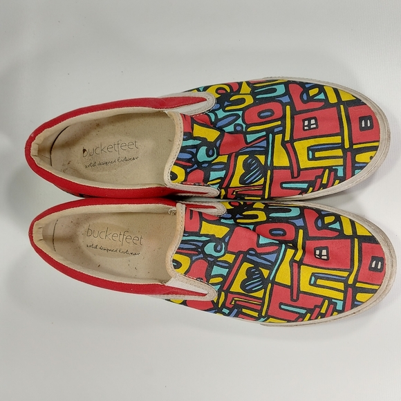 Bucket Feet Canvas Slip On Red Sneaker Boat Shoes, Size 9 - Picture 3 of 9